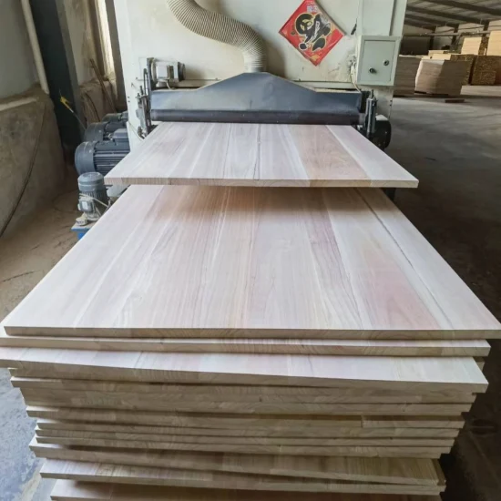 China Pao Tong Paulownia Borde de madera Panel pegado Tablero de juntas de dedo Tablones de Paulownia en venta